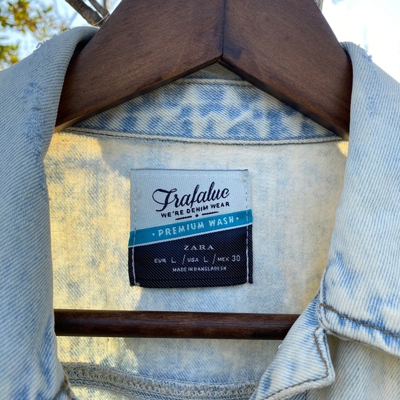 Zara Distressed Jean Jacket (Small) - Picture 6 of 8